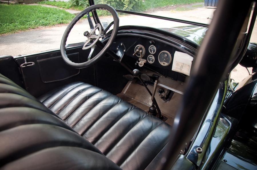  Buick Six Roadster 1924 года  (фото 3 из 3)